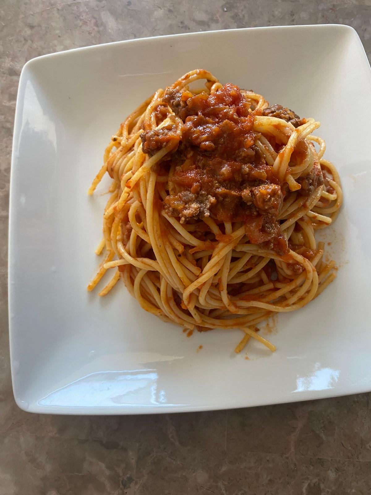 spaghetti bolognese